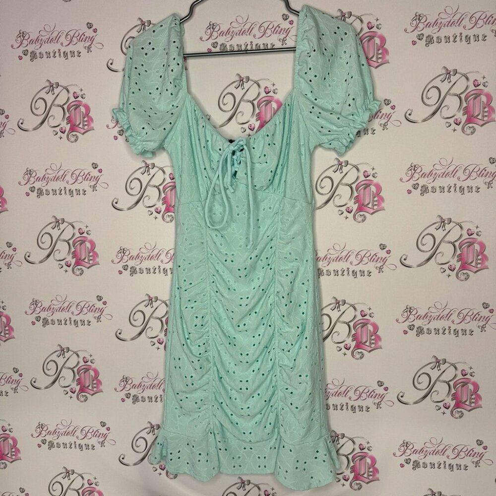 Forever 21 dress milkmaid puff shoulders cinching mint baby blue corset lace up